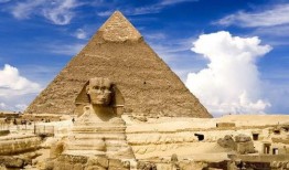 马斯克爆料金字塔视频,金字塔神秘视频背后的惊人真相